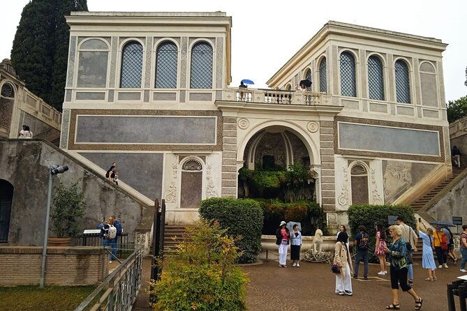 escusive-ancient-rome-and-domus-tiberiana-guided-tour