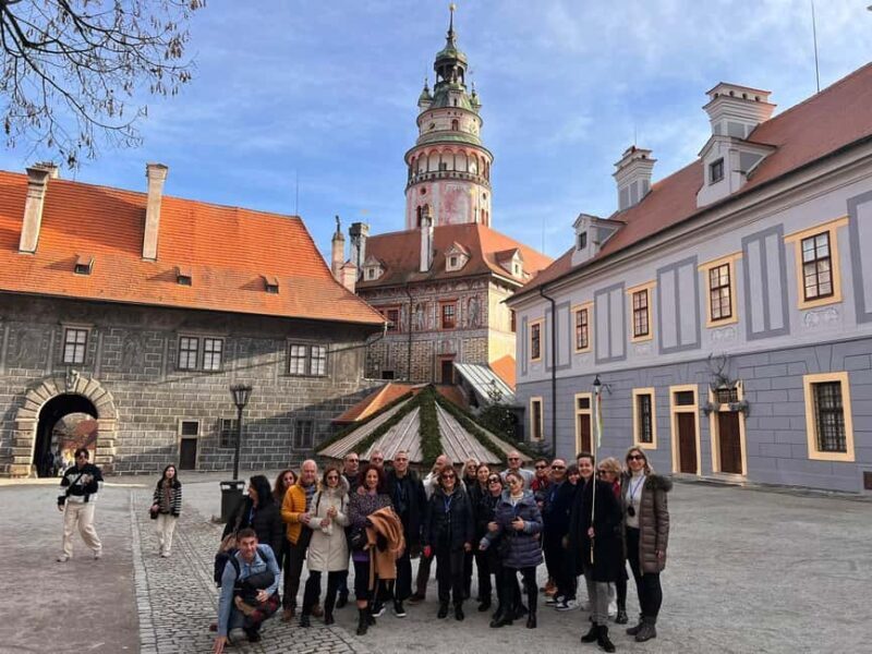 eský Krumlov: Private Guided Walking Tour - A Closer Look at the Tour