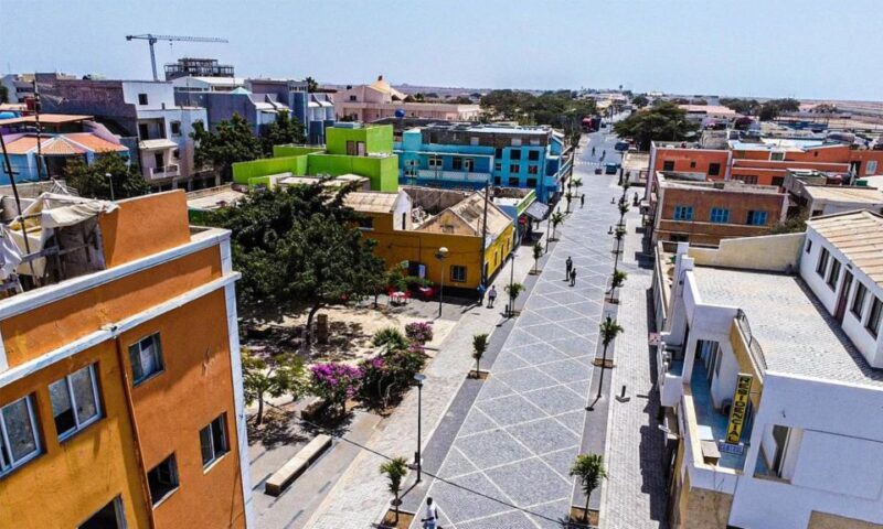 Espargos: Guided Sal Island City Tour - Key Points