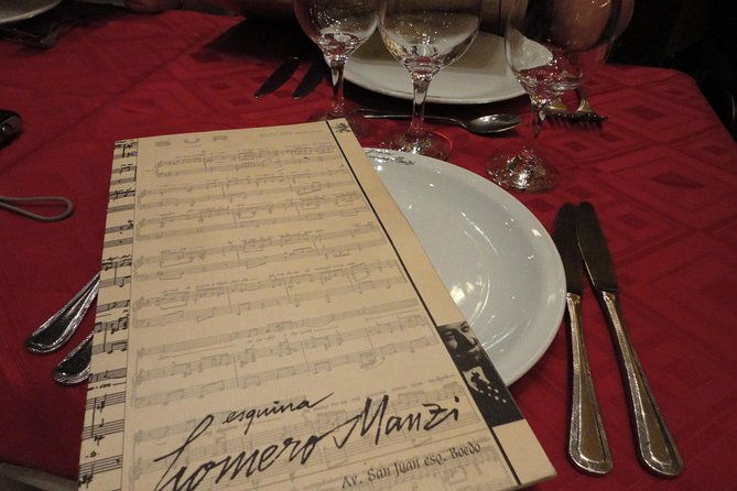 esquina-homero-manzi-tango-show-with-optional-transfer-and-dinner