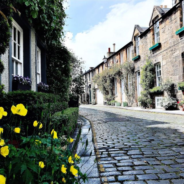essence-of-edinburgh-private-half-day-sightseeing-tour-2