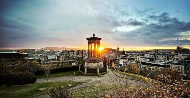 essence-of-edinburgh-private-half-day-sightseeing-tour-2