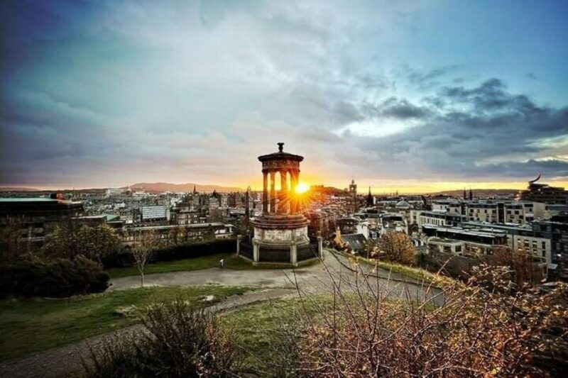 essence-of-edinburgh-private-half-day-sightseeing-tour-2
