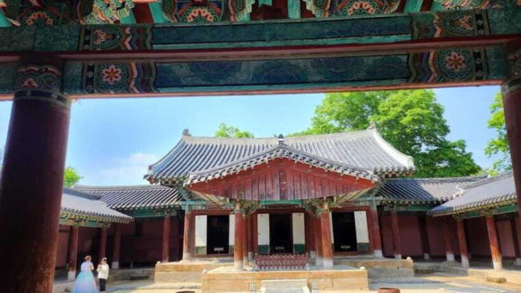 essence-of-jeonju-hanok-village-maisan-mountain