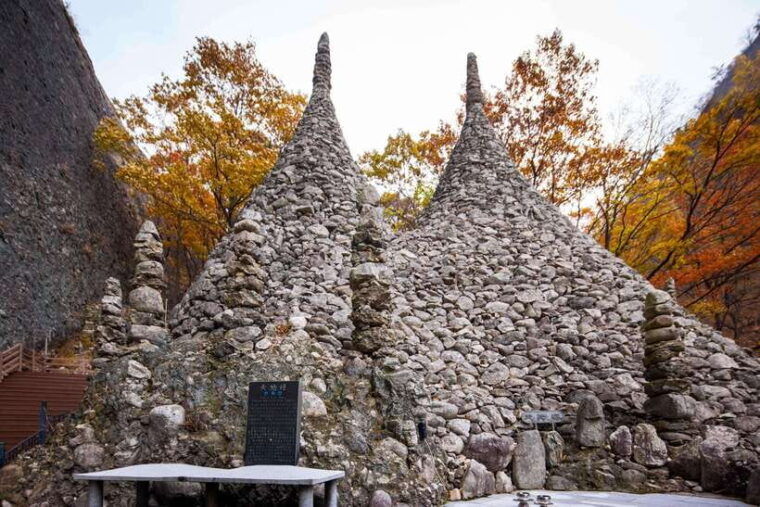 essence-of-jeonju-hanok-village-maisan-mountain