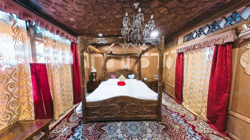 Essence of Kashmir 5 days 4 Night Accommodation With Tours - Who Should Consider This Tour?  