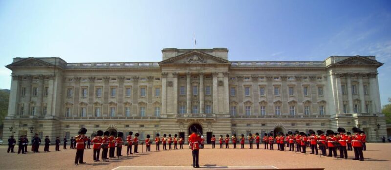 Essential London Introductory Tour with a Londoner - What Past Travelers Say