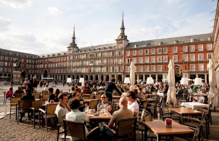 essential-madrid-walking-tour-of-the-historic-center
