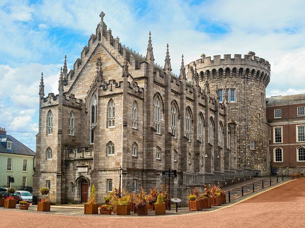 Essential Private Dublin walking tour for up to 6 people - Who Would Enjoy This Tour?