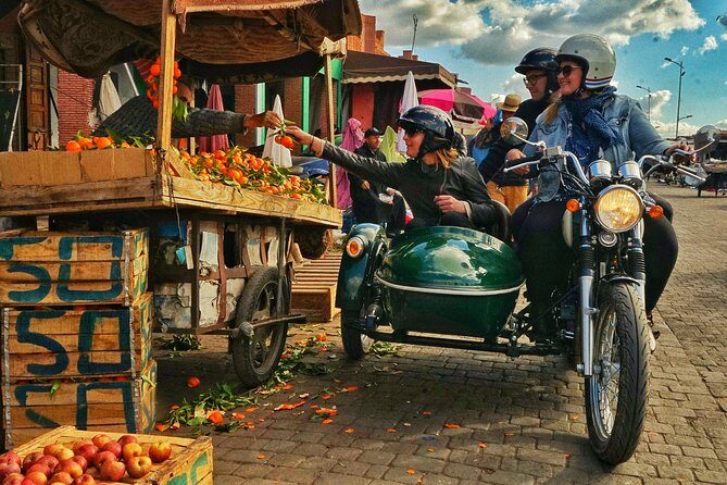 Essential Ride by sidecar (Marrakech off the beaten path) 1h30 - Exploring Marrakech in Style: The Essential Sidecar Ride