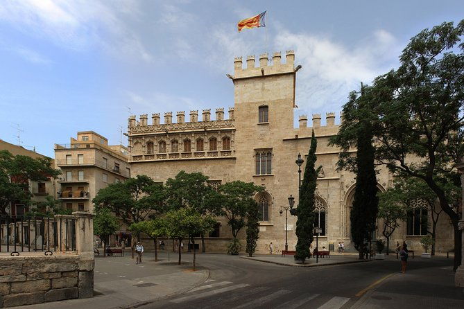 essential-valencia-local-culture-and-gastronomy