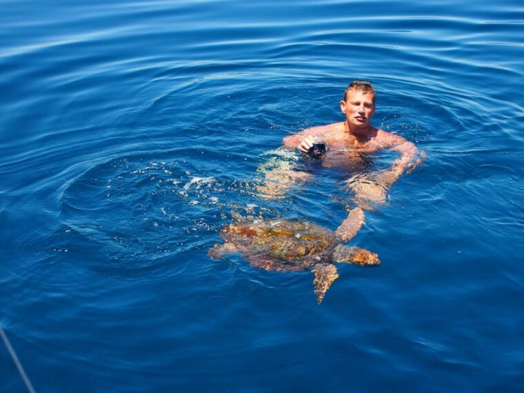 estepona-always-private-sail-dolphin-yacht-charter-paddle