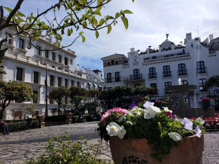 estepona-art-murals-and-tapas-walk-with-local-guide