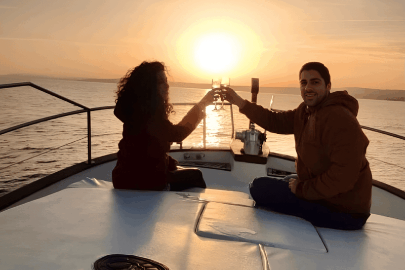 estepona-dolphin-searching-sunset-cruise-with-drink-snack