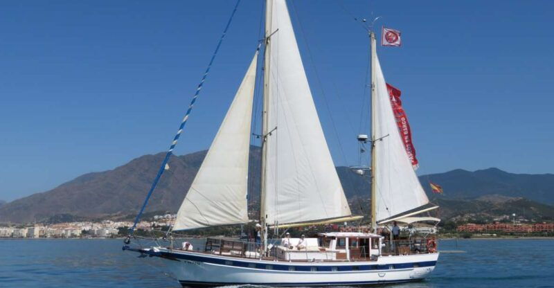 estepona-dolphin-watching-sailboat-cruise-with-drink