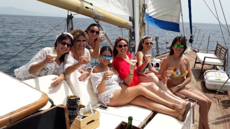 estepona-dolphin-watching-sailboat-cruise-with-drink