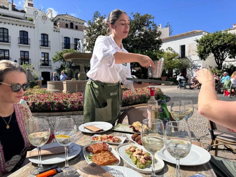 estepona-old-town-tour-with-tapas-tasting