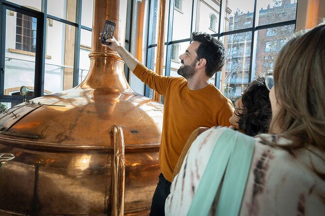 estrella-damm-old-brewery-barcelona-guided-tour-with-beer-tasting