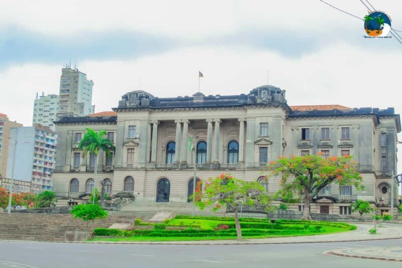 Eswatini: Maputo Day Trip with Lunch and Beach Time - Key Points