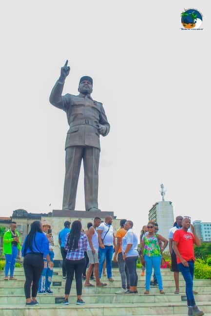 Eswatini: Maputo Day Trip with Lunch and Beach Time - Exploring Maputo in a Day: What’s Included and What to Expect