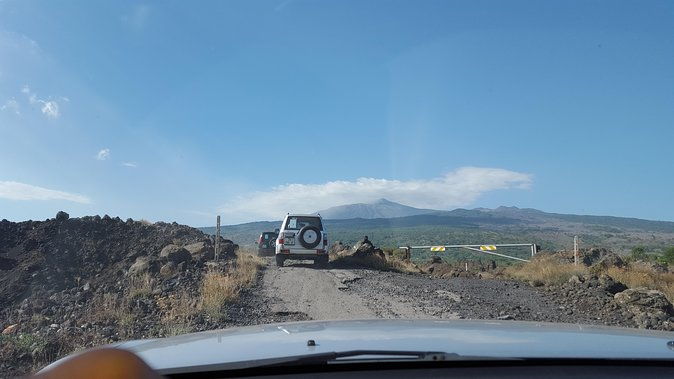 etna-alcantara-gorges-by-land-rover-from-taormina