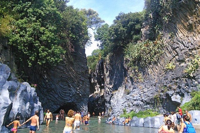 etna-alcantara-gorges