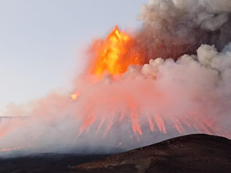 etna-excursion-to-the-summit-craters-3345m