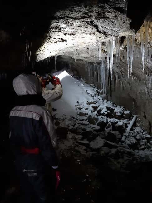 Etna: Jeep excursion and trekking suitable for everyone. Shoes and jacket provided free of charge. - Practical Details and Tips