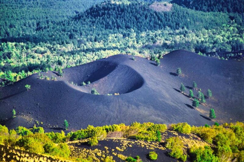 etna-monti-sartorius-ancient-wine-cellar-slow-food-tasting