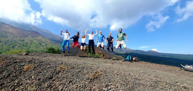 etna-sud-trekking-at-high-altitude