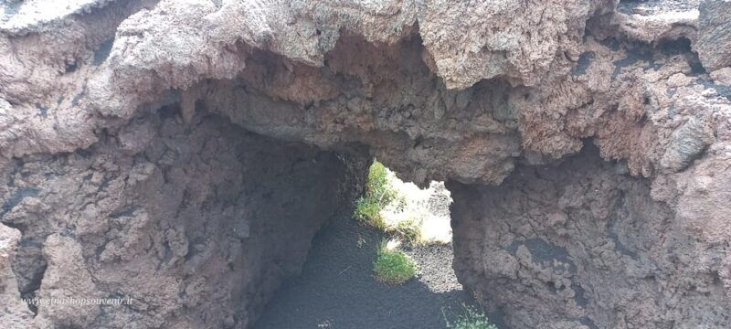 etna-the-path-among-the-lavas-trekking-on-mount-etna-at-3000-m