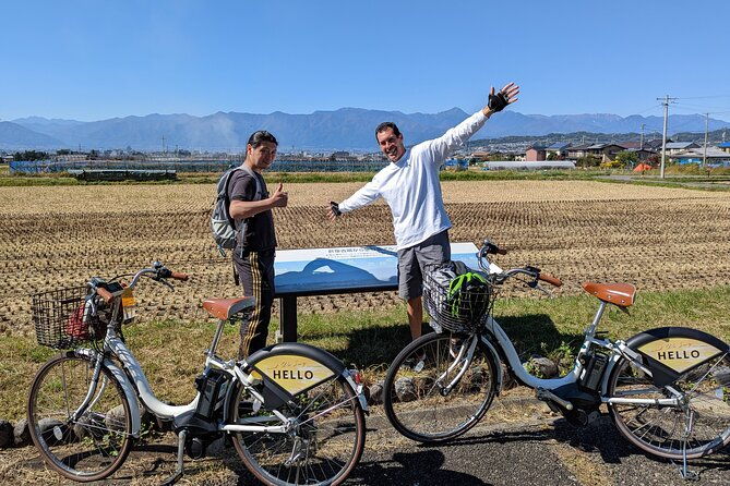 etour-de-matsumoto-private-electric-bike-tour