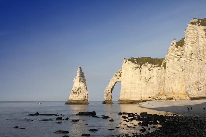 etretat-and-le-havre-private-day-trip-from-paris