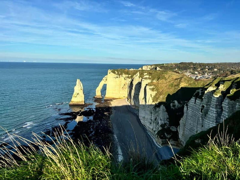 Étretat: Hike along the legendary cliffs of Étretat! - The Itinerary: A Closer Look