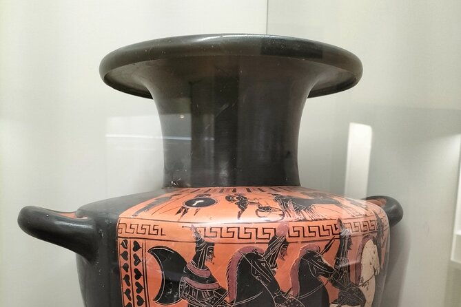 etruscan-countryside-lake-and-fortress-tour-from-civitavecchia