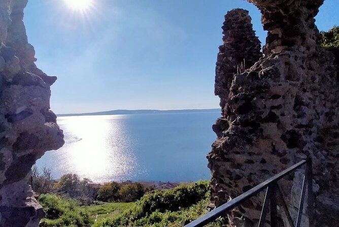 etruscan-countryside-lake-and-fortress-tour-from-civitavecchia