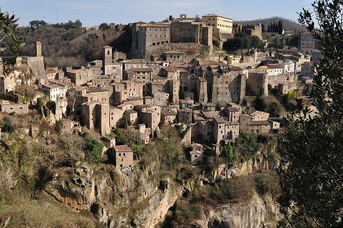 etruscans-pitigliano-and-wine-tasting-private-tour