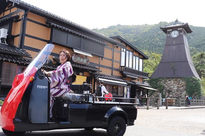 ev-car-rental-basket-group-local-tour-guide
