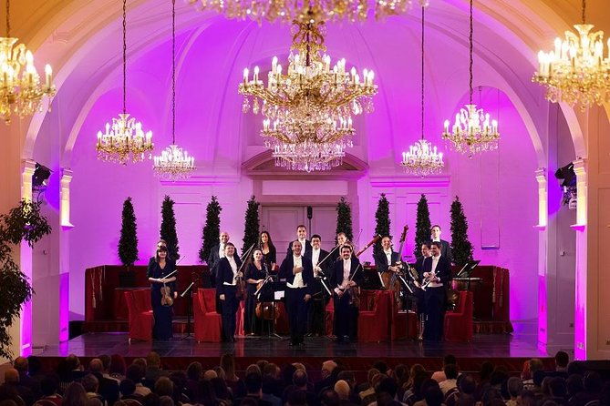 evening-at-schonbrunn-palace-vienna-3-course-dinner-and-concert