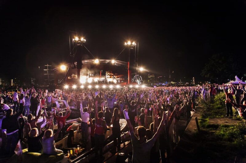 evening-canal-cruise-sail-amsterdam-2025-official-partner