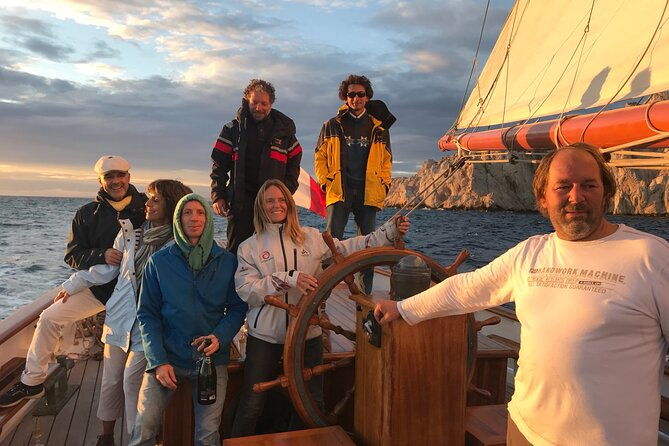 evening-cruise-at-sunset