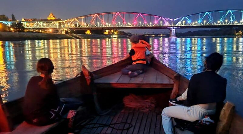 evening-cruises-in-torun