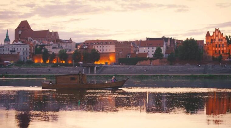 evening-cruises-in-torun