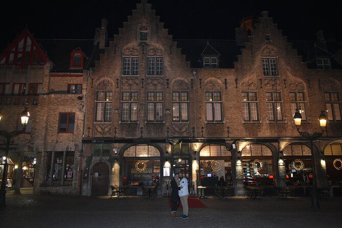 evening-delights-bruges-tour-with-beer-chocolate