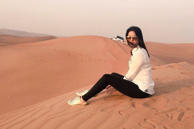 Evening Desert Safari Tour With Live Enterterment And BBQ Dinner - Return & Drop-off