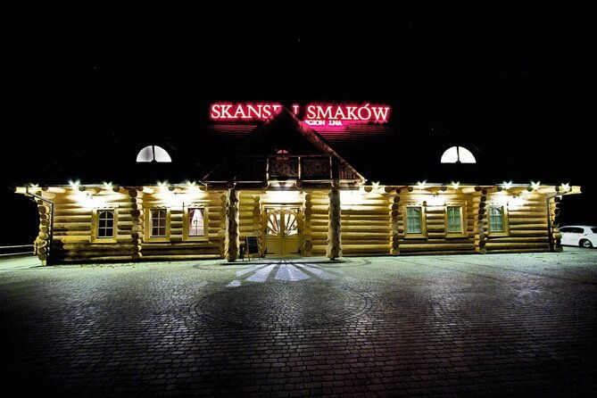 evening-folk-show-singing-dancing-and-delicious-food