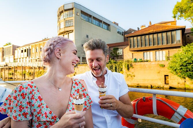 evening-happy-hour-boat-cruise-for-all-ages-in-york
