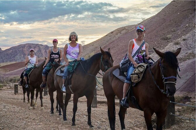 evening-horseback-ride-in-las-vegas-2