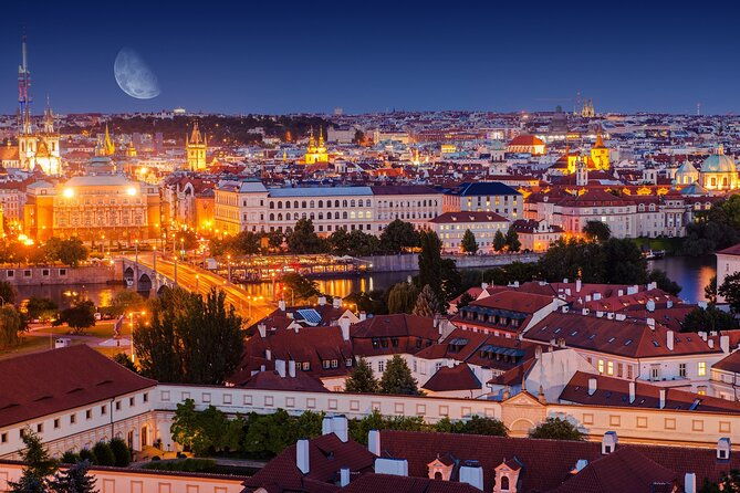 evening-view-walk-in-prague