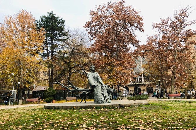 evening-walking-tour-in-yerevan